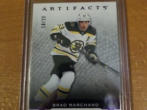 Artefactos de cubierta superior 2021-22 hockey 18/25 púrpura #134 Brad Marchand Bruins - Imagen 1 de 2