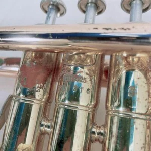 YAMAHA YTR-3325 Bb Trumpet Used with Hard Case Mouthpiece - Picture 1 of 10
