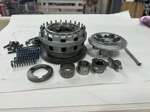 USED 2008-2009 SUZUKI GSXR750 OEM CLUTCH BASKET ASSEMBLY - Picture 1 of 7