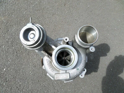 Cargador turbo motor BMW M5 M6 F10 F12 F13 ORIGINAL 7846919  Foto 1 de 4