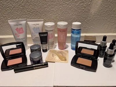 Bolsa de Maquillaje Lancome Grande Rosa Caliente 17 Artículos Maquillaje Facial Labios Ojos Limpiadores Nueva Foto 1 de 4