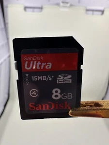 SanDisk Ultra 8GB, Class 4 - SDHC UHS-I Card - Retail - - Picture 1 of 2