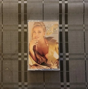 Paloma - De Mil Amores (Cass, Album) Capitol USA Like New Used NM Excellent Cond - Picture 1 of 2