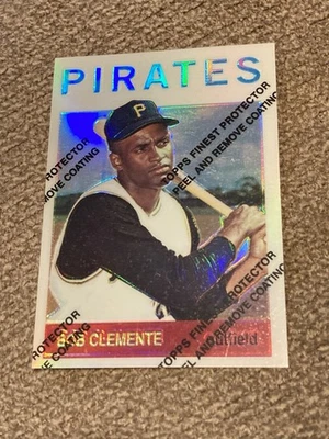 1997 Topps Finest Roberto Clemente Reprint #440 Refractor W/ Protective Peel - Image 1 of 2