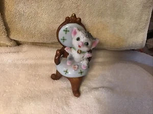 Vintage Kitty Kitten Cat on Floral Antique Chair Figurine Japan Figure Poodle - Picture 1 of 6