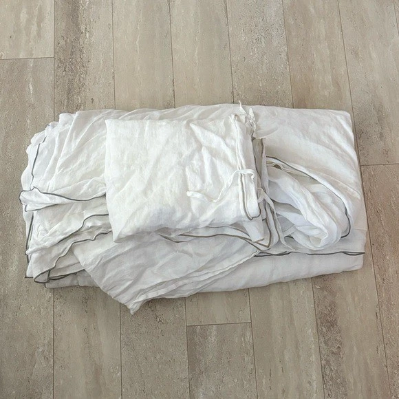 Funda nórdica y farsa de lino con punta ultra fina italiana Restauración Hardware King Foto 1 de 4