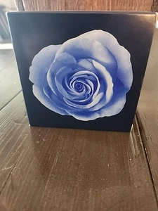 Avon Mark Garden Blu Eau de Parfum Perfume Spray 1 fl oz  2003 NEW - Picture 1 of 4