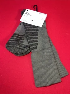 Nike Outdoor Cushioned Wool Blend Crew Socks Olive Green Sz 8 - 12 - Picture 1 of 4