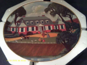 (P2) 10 1/2" COLLECT PLATE "MULBERRY PLANTATION" 1977 - Picture 1 of 2