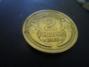1940 France 2 Francs - Picture 1 of 2