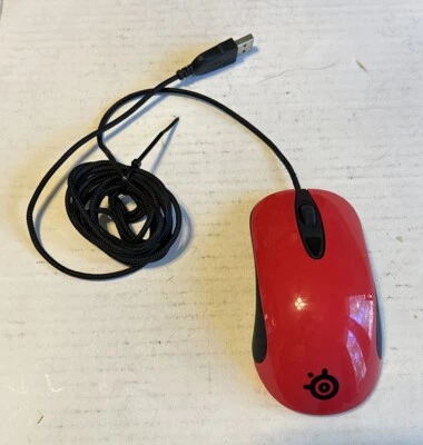 SteelSeries Kinzu V2 Optical Mouse Red Gamer Mouse PC - Image 1 of 3