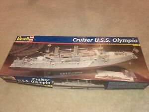 1/232 USS OLYMPIA Cruiser 1895  by Revell