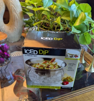 NEW PRODYNE ICED DIP-ON-ICE 22 OZ STAINLESS STEEL SERVING BOWL W/LID NIB - Image 1 of 4
