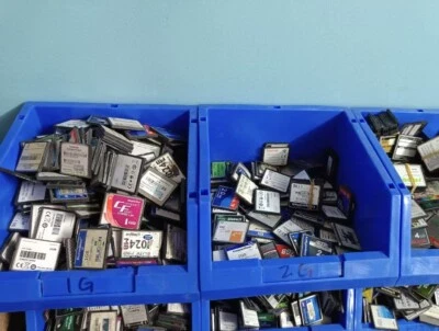 Lot 10Pcs Camera CFⅡ 5mm  Memory Card 512MB1GB 2 4 8 16 32 64GB Compact Flash - Image 1 of 4