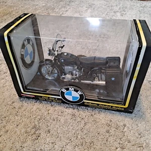 1960 BMW R-60/2  Motorcycle 1:10 Black Tootsie Toy With Working Suspension 1997 - Picture 1 of 11