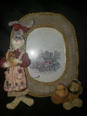 Boyds Bears And Friends Resin Oval Photo Frame 7 1/2" Picture Resin Rabbit - Image 1 of 4