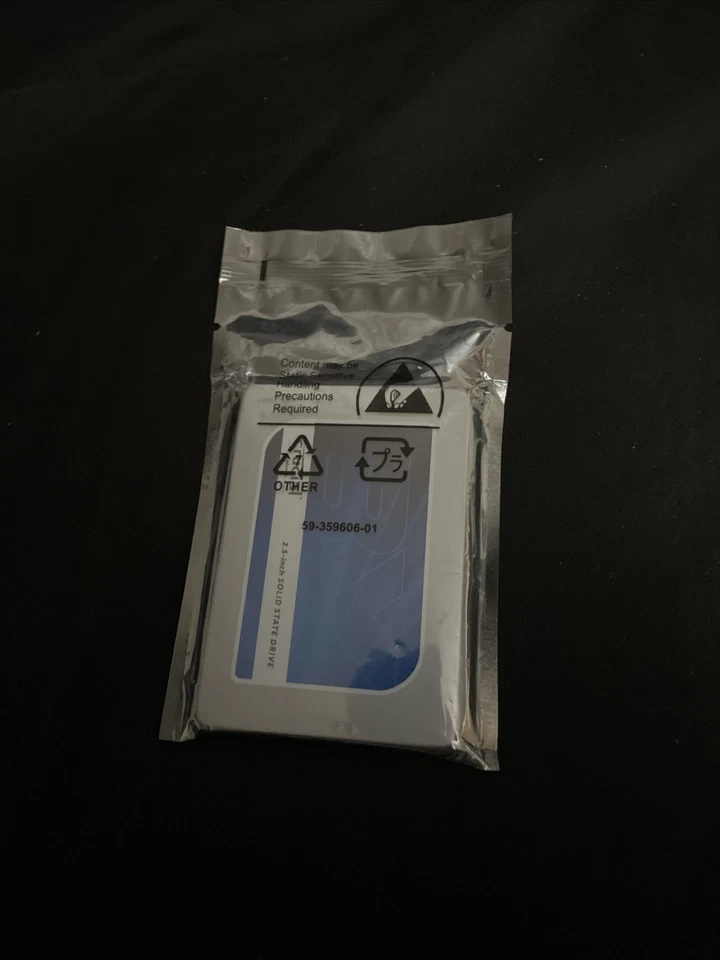 Crucial BX100 250GB Internal 2.5" (CT250BX100SSD1) SSD - Image 1 of 2