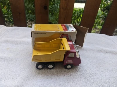  Tonka Mini Dump & Box"Excellent Condition"  - image 1 of 4