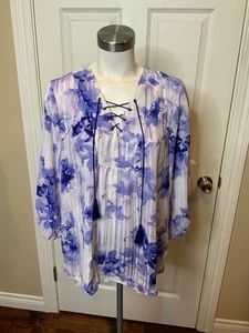Tahari Blue Floral Watercolor Lace-Up Filomena Blouse NWT $98, Size L - Picture 1 of 5