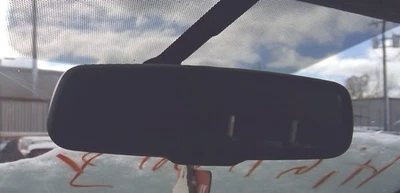 Espejo retrovisor Nissan Rogue 10 11 12 2013 14 15 16 con atenuación automática Foto 1 de 4