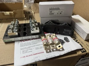 ✌️NEW LITTELFUSE LFT601003CS 600V CLASS T BLOCK 100A 3 POLE WITH (3) LT60100FBC - Picture 1 of 8