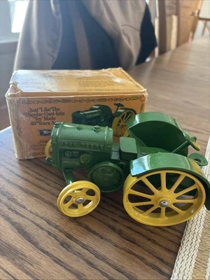 Tractor de metal ERTL John Deere modelo D 1923 escala 1/16 Foto 1 de 4