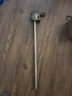 Gato de parachoques vintage Gm Camaro Nova Chevelle 32 3/8" Foto 1 de 4