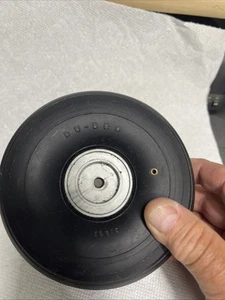 Du-Bro /Dubro. 5.625" Big Treaded Wheel RC AIRPLANE TIRE - Picture 1 of 2