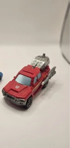 Transformers Combiner Wars Deluxe Ironhide Figure w/comic - Picture 1 of 2