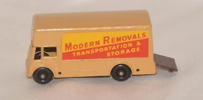 Furgoneta de mudanza moderna vintage Budgie Models # 58 Pantechnicon años 60 Foto 1 de 4