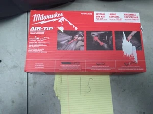 Milwaukee Air-tip set of vacuum cleaner attachments 49-90-2042 Tool Kit - Picture 1 of 2