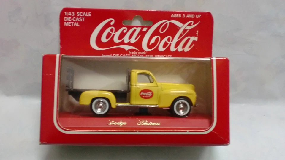COCA COLA 1/43 DIE CAST - DODGE PLATEAU - Immagine 1 di 1