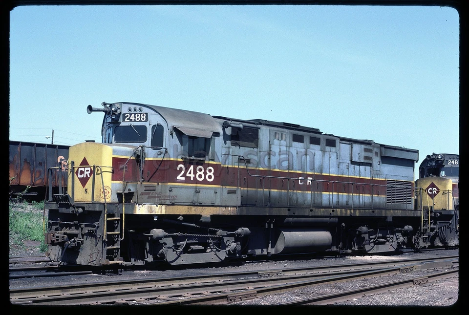 Diapositiva Original - CR Conrail 2488 ALCO C425 EL Scheme Youngstown OH 5-15-77 Foto 1 de 1