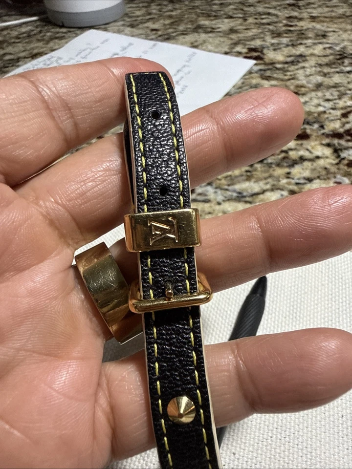 Brazalete Louis Vuitton Blasle Dubretour Suhari Cuero Negro Dorado # SN0014 Foto 1 de 4