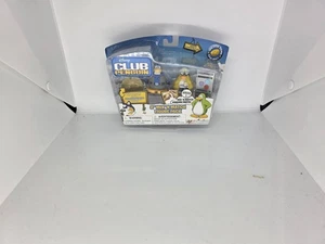Paquete de figuras Club Penguin 2" Mix 'N Match SERIE 1 SHADOW GUY/REPORTER - Imagen 1 de 2