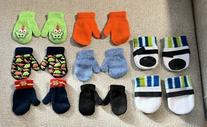 Kinder Winter Strickhandschuhe Paket 8 verschiedene Größen / Stile - Bild 1 von 5