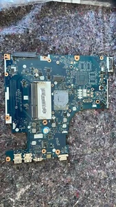 caddy para Dell PowerEdge T440 2,5" (8FKXC) reacondicionado - Imagen 1 de 1