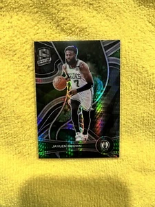 2021-22 Panini Spectra - Asia Green Prizm #40 Jaylen Brown - Picture 1 of 2