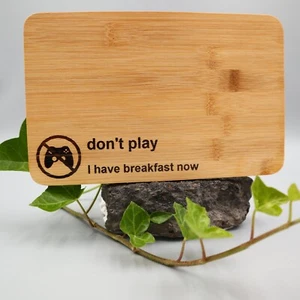 Frühstücksbrettchen GAMER Frühstück - Bambus Holz graviert - Geschenk Nintendo - Bild 1 von 8