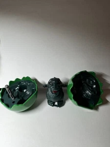Vintage 1988 TAKARA Japan Godzilla Break-away Egg Wind Up Green Works - Picture 1 of 7