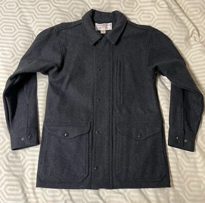 Chaqueta de fin de semana de lana Filson carbón pequeña Foto 1 de 4