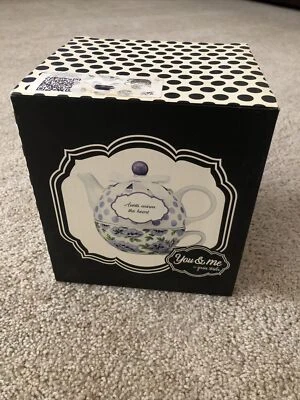 You & Me by Jessie Steele Tea for One Set Aunt Warms The Heart 49006 Teapot - Image 1 of 4