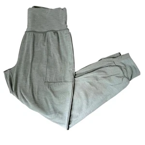 Athleta Womens Salutation Jogger in Shadow Olive Heather Size Medium Petite EUC - Picture 1 of 16
