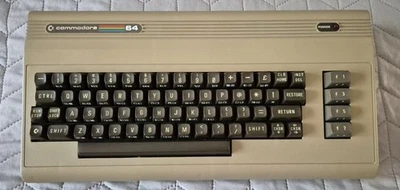 COMMODORE 64 Breadbin Case/chassis with keyboard Genuine part. ENGLAND Label! - Image 1 of 4