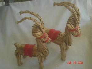 BONITO LOTE 2 De colección. FIGURAS NORUEGA/ESCANDINAVIA PAJA JULBOCK/CABRA YULE 10" - Imagen 1 de 7