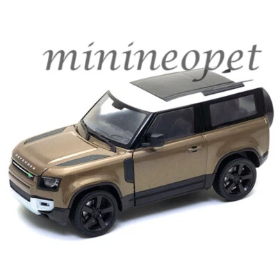 WELLY 2020 LAND ROVER DEFENDER 1/26 DIECAST MODEL CAR METALLIC BROWN 24110 W-MBR - Image 1 of 2