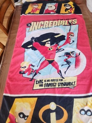 Disney The Incredibles Beach Towel 54 X 28  Gamma Jack Violet Dash  - Image 1 of 4