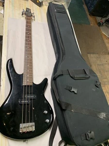 Ibanez GIO Soundgear 4-String Electric Bass Guitar Right Hand Black w/ Case - Picture 1 of 11