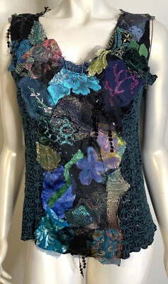 Camiseta sin mangas Lee Andersen Pastiche nueva con etiquetas S rosa pavo real con cuentas arte floral para usar Foto 1 de 4