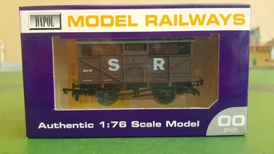 Dapol OO gauge SR Cattle Wagon, 53172, Ballards Limited Edition, boxed - Image 1 of 4